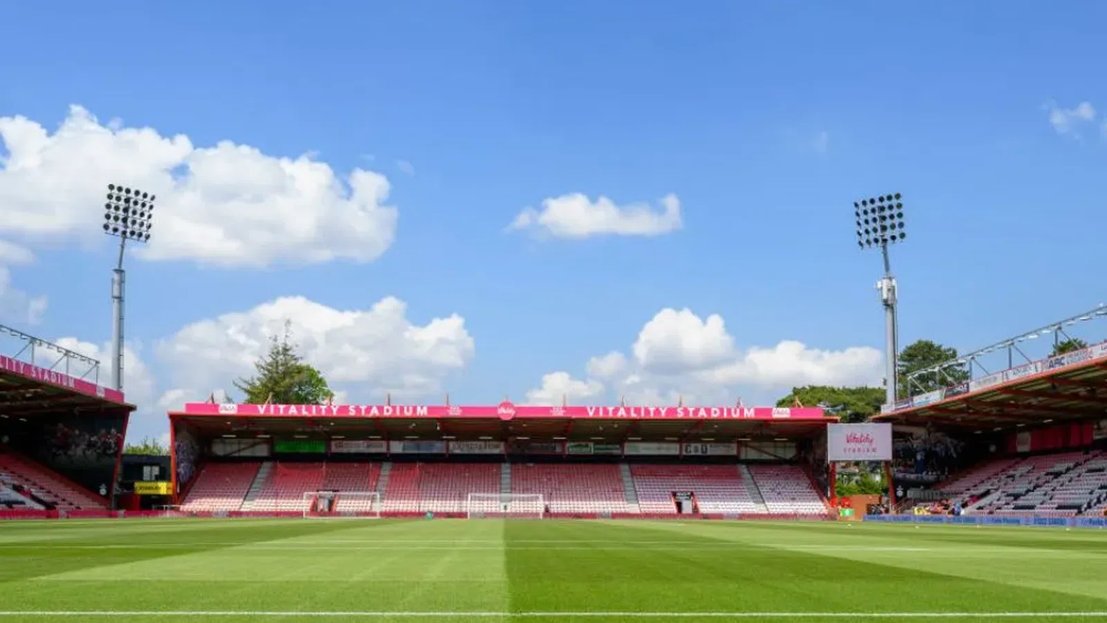 Vitality Stadium thumbnail 5
