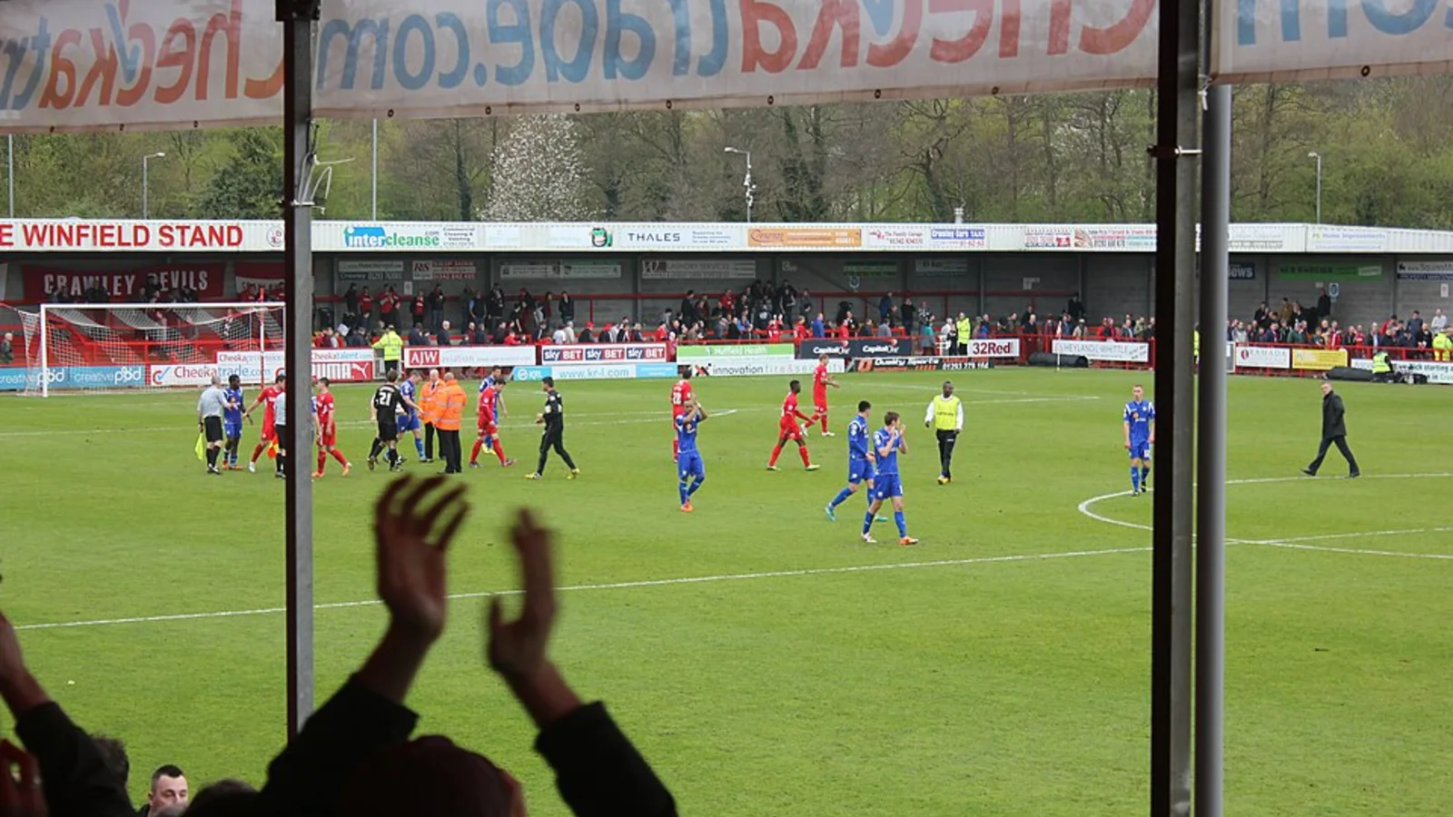 Broadfield Stadium thumbnail 3