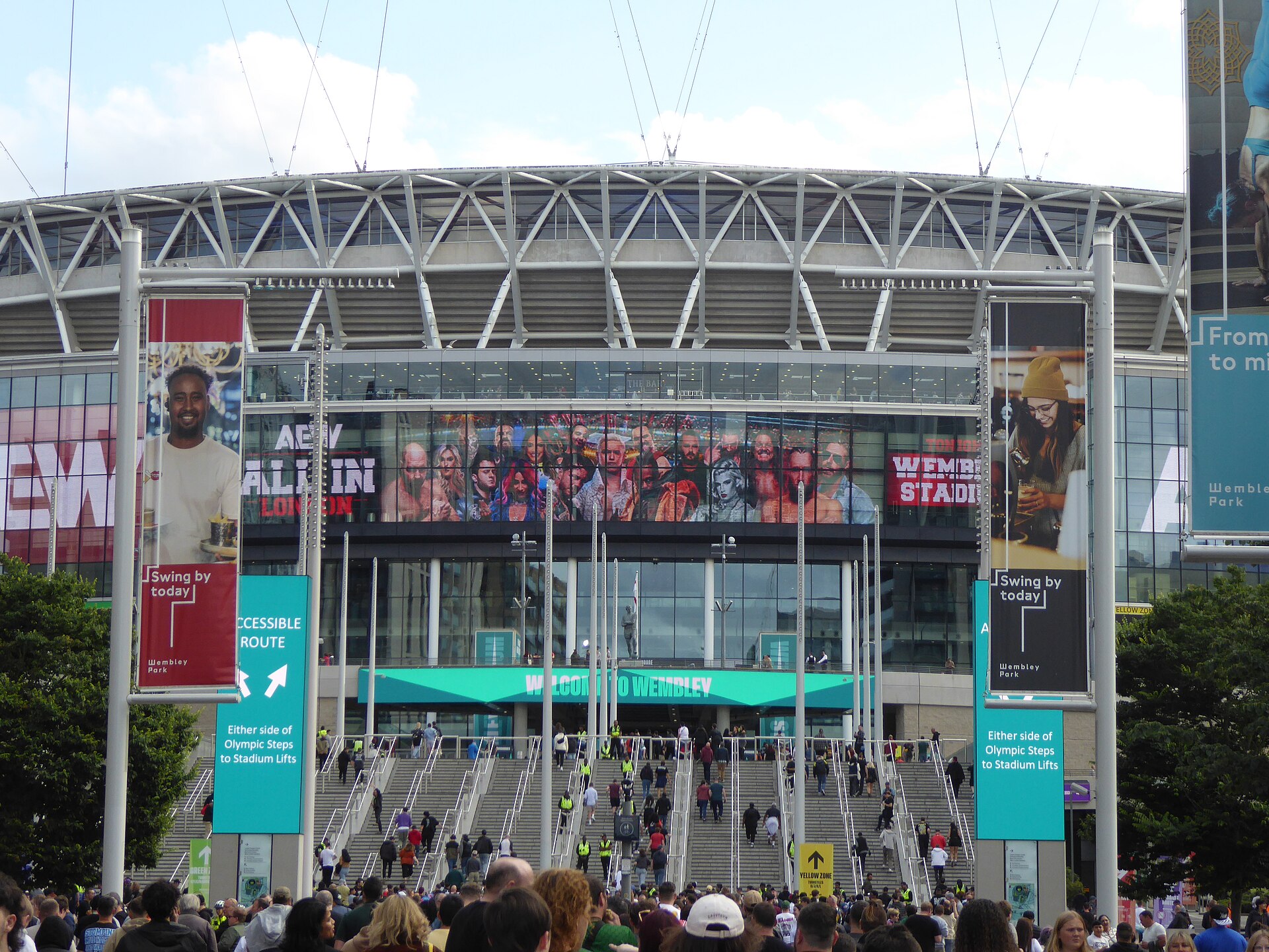 Wembley Stadium thumbnail 2