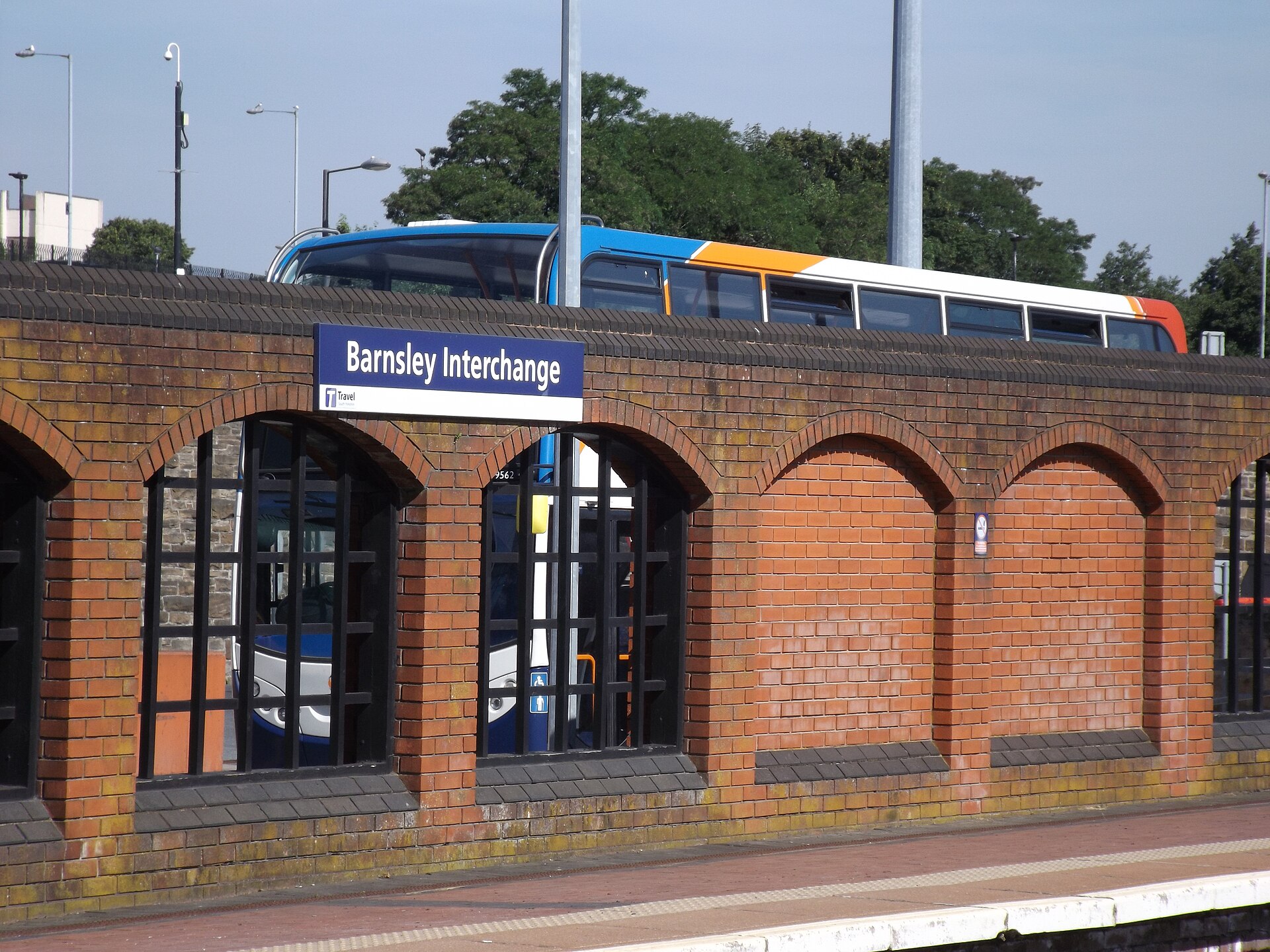Platform sign at Barnsley.jpg · Ian Kirk (Zath Ras) · CC BY-SA 4.0