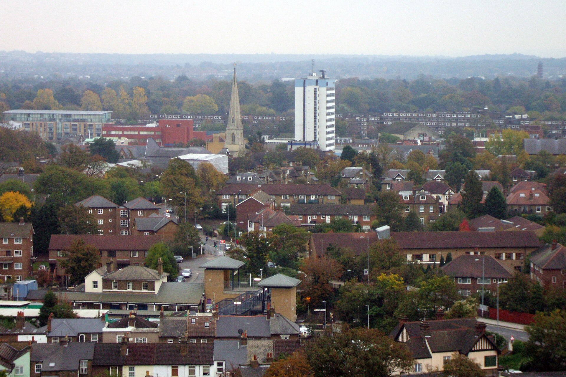 Brentford skyline.JPG · Zeibura · Public domain