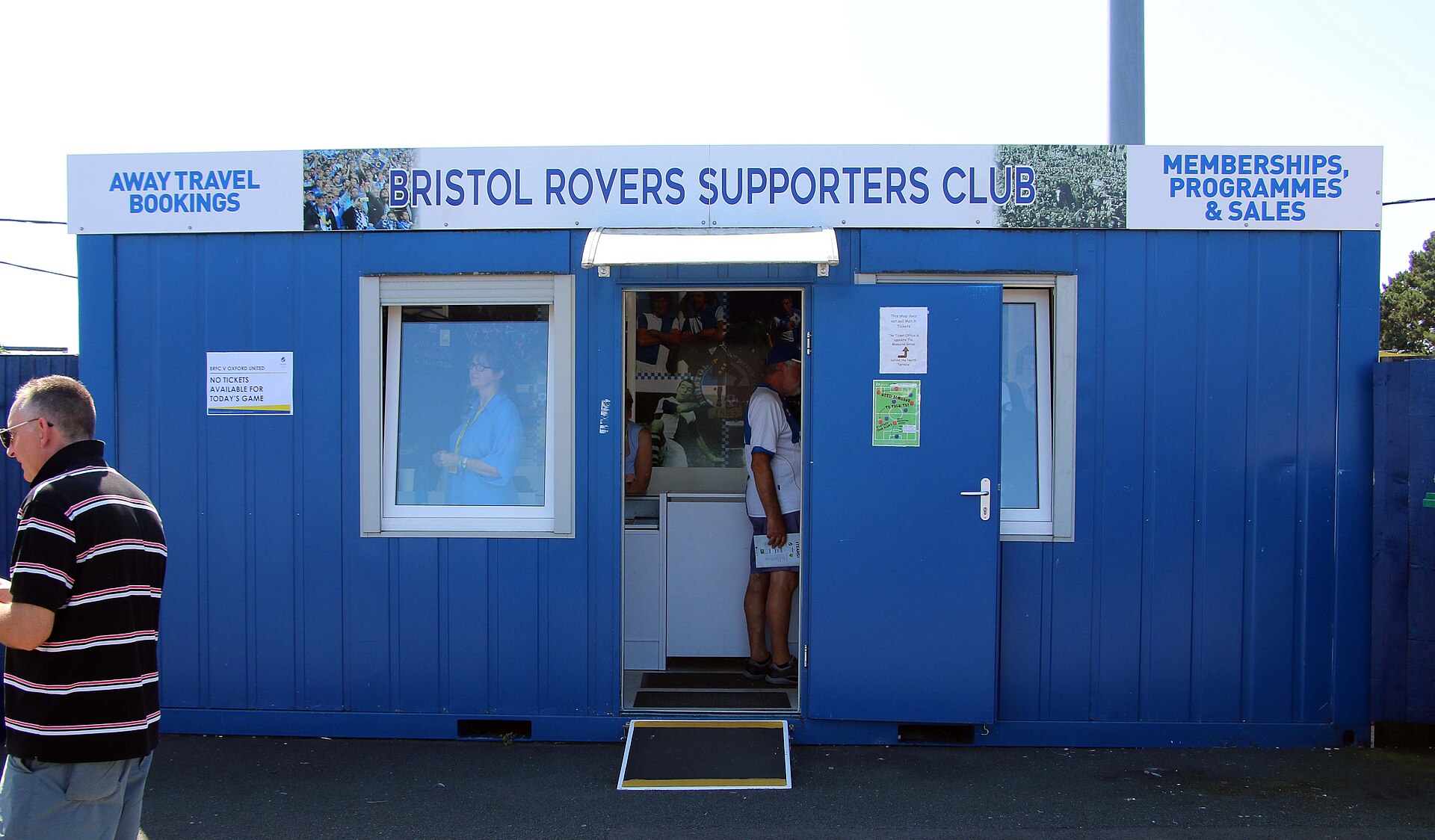 Bristol Rovers Supporters Club - geograph.org.uk - 6257877.jpg · Steve Daniels · CC BY-SA 2.0
