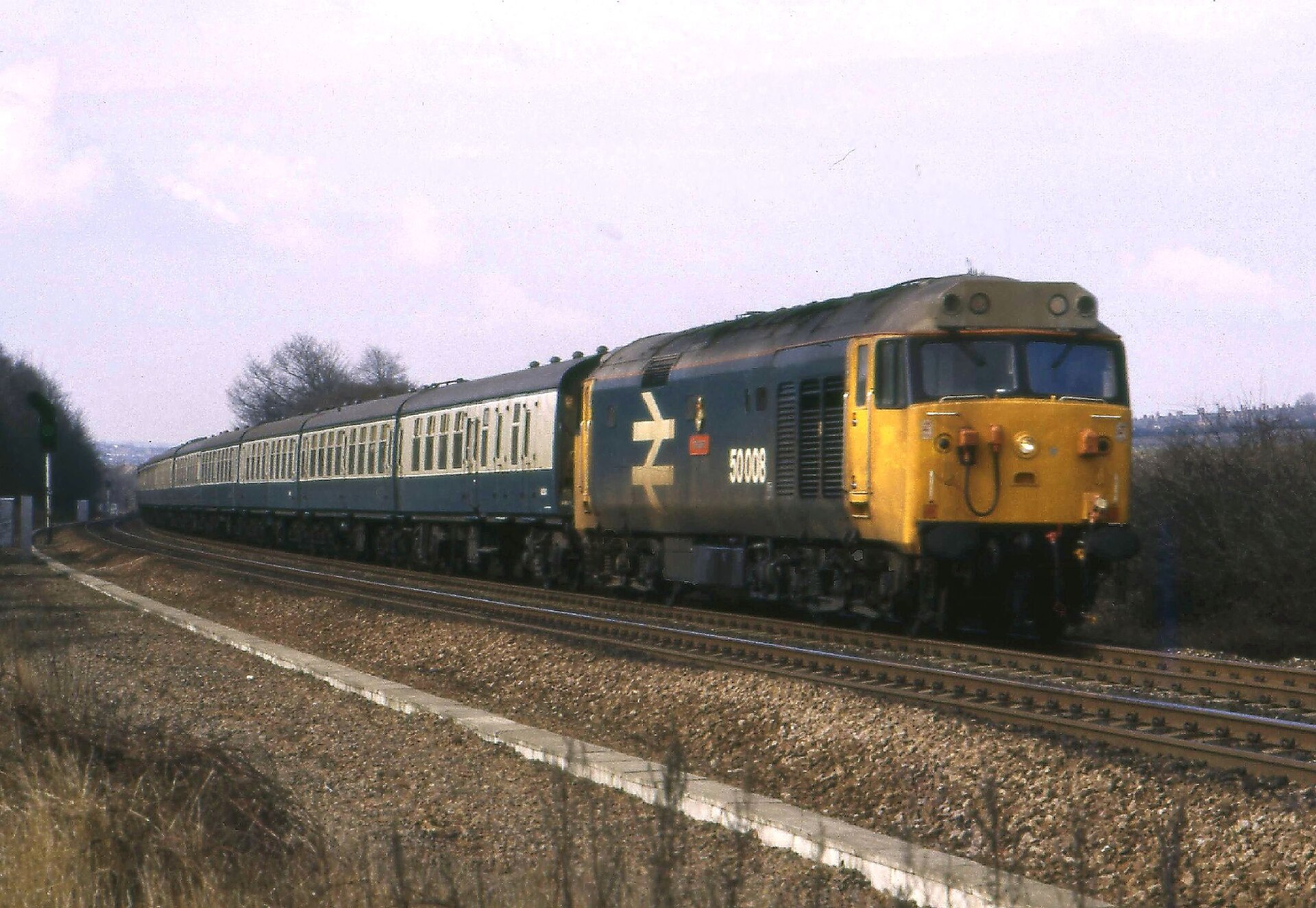 50008 Slittingmill Crossing.jpg · Phil Sangwell · CC BY 2.0