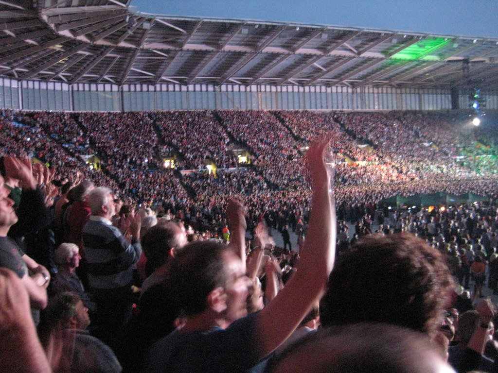 Crowd in the Ricoh Arena - geograph.org.uk - 3520421.jpg · Philip Halling · CC BY-SA 2.0