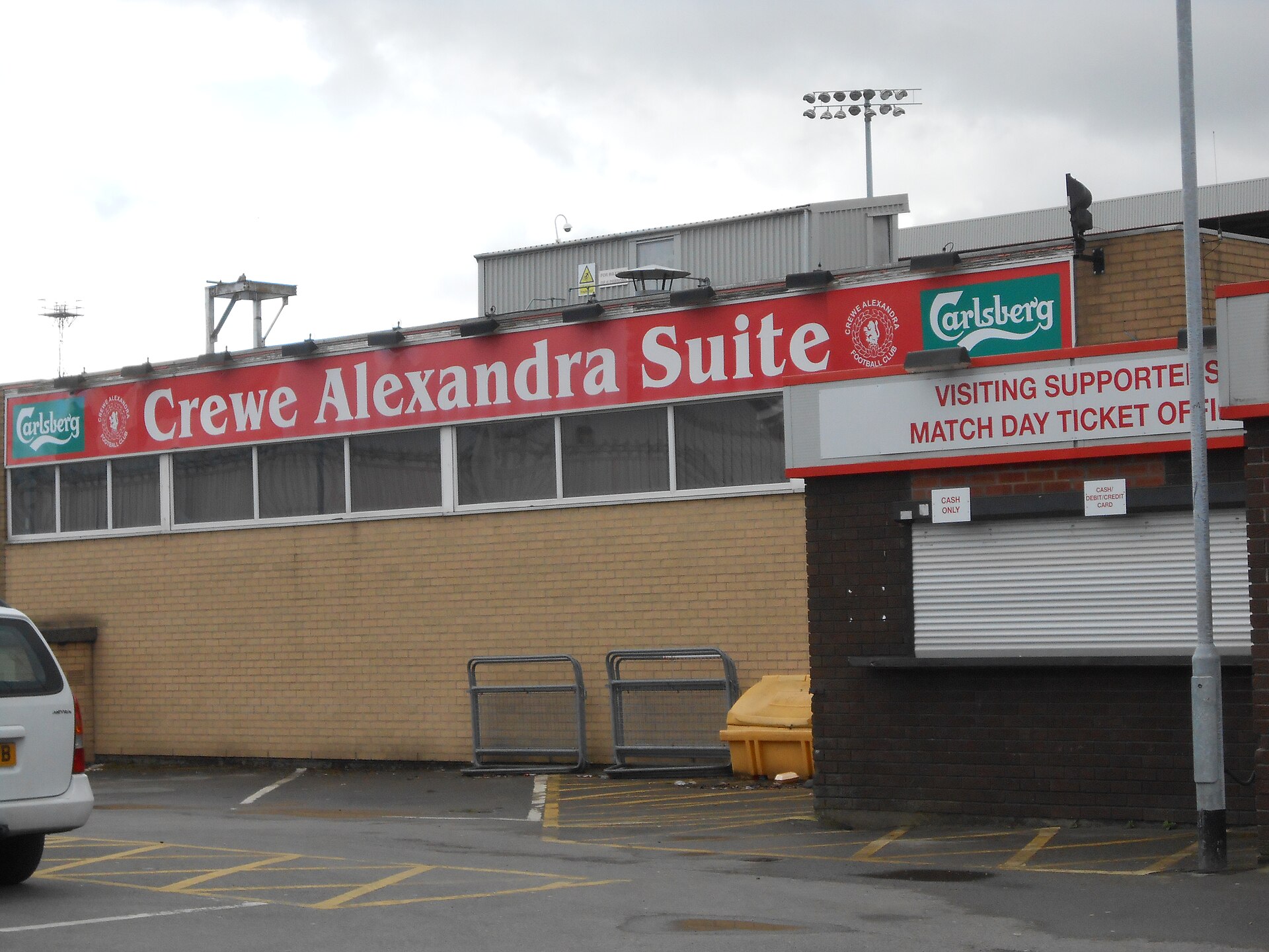 Crewe Alexandra Suite.JPG · Rept0n1x · CC BY-SA 3.0