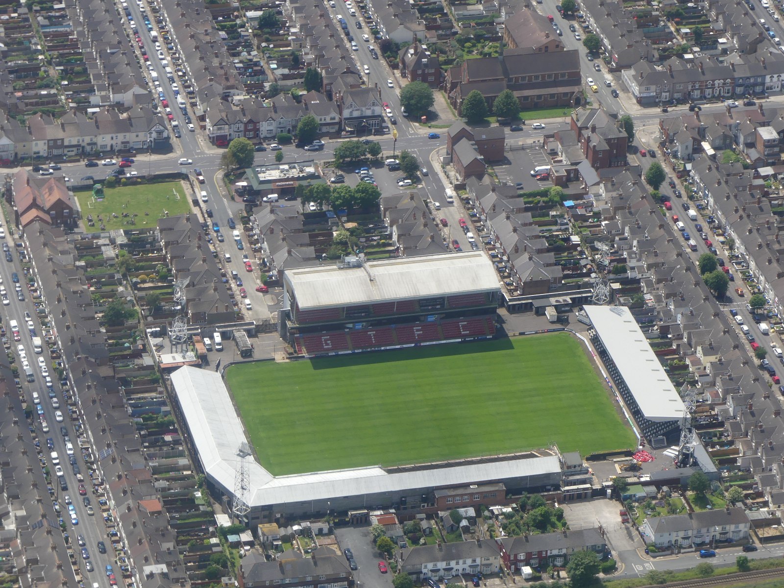 Blundell Park, Grimsby Town Football Club, Cleethorpes, aerial 2024 - geograph.org.uk - 7839081.jpg · Simon Tomson · CC BY-SA 2.0