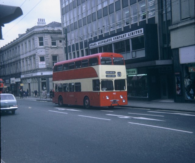 A Motorbus in Huddersfield Town Centre · David Hillas · CC BY-SA 2.0