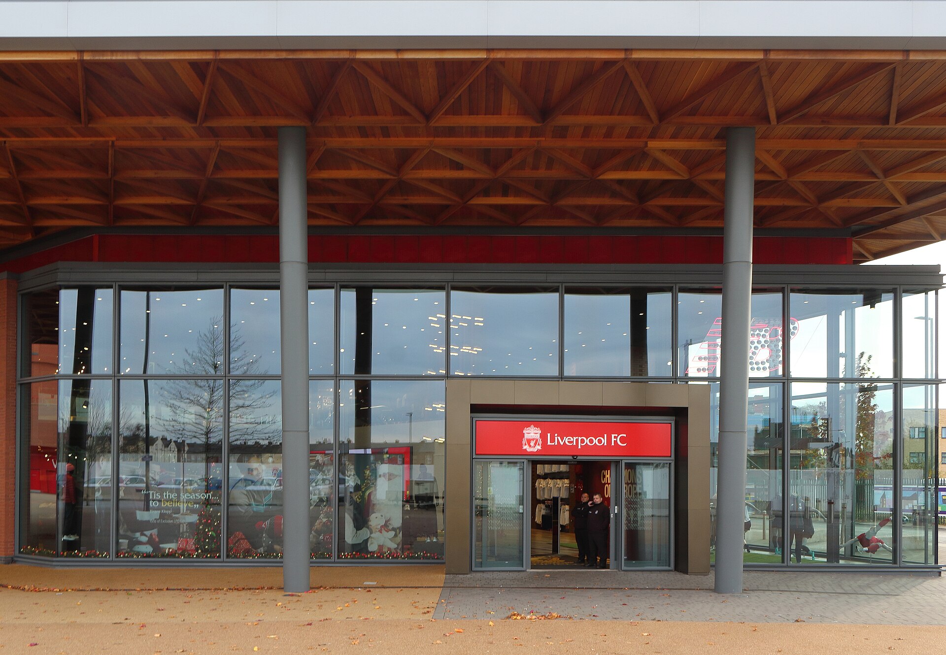 Liverpool FC store entrance.jpg · Rodhullandemu · CC BY-SA 4.0