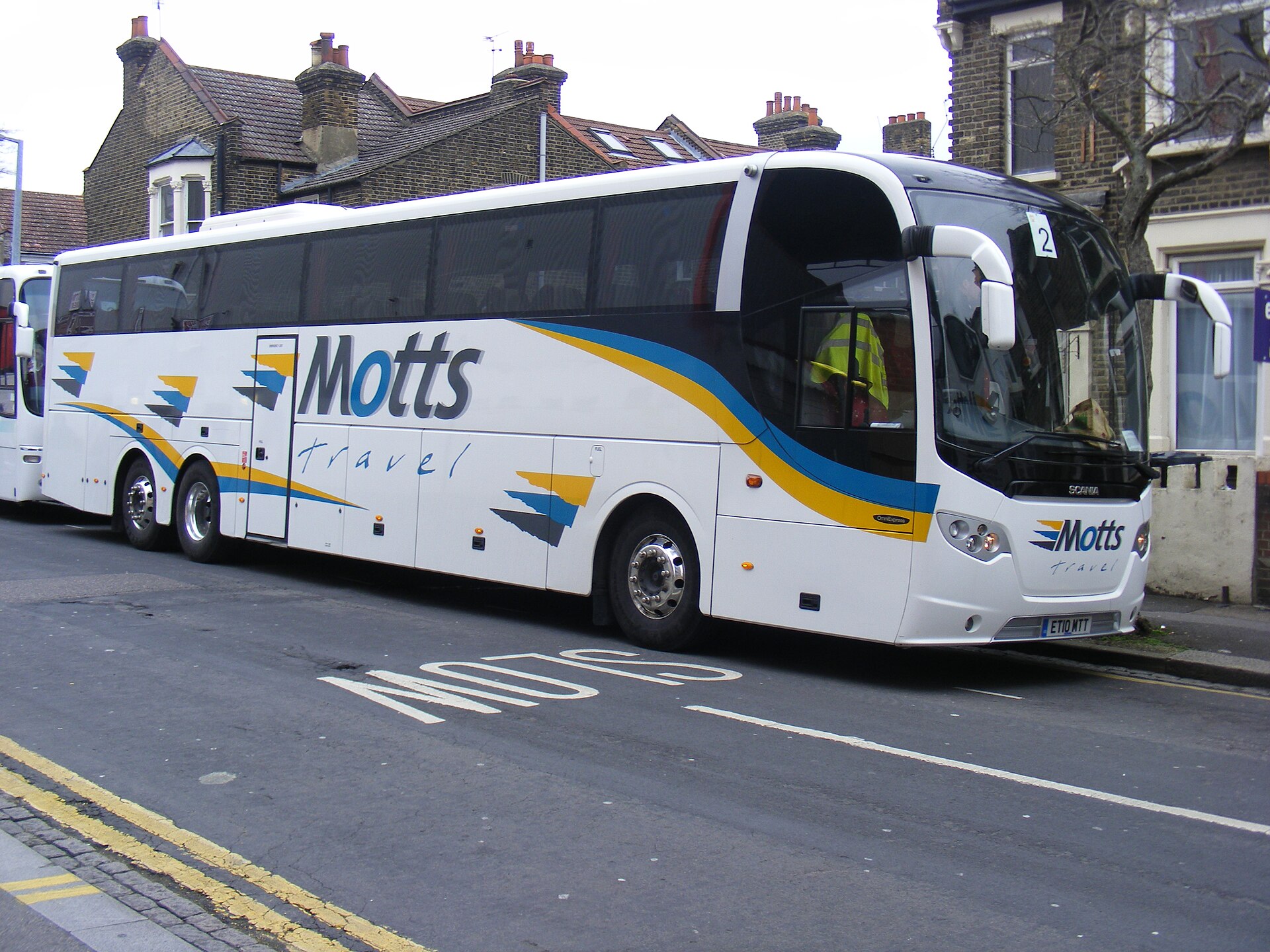 Motts MK Dons supporters (8665658657).jpg · Sludge G · CC BY-SA 2.0
