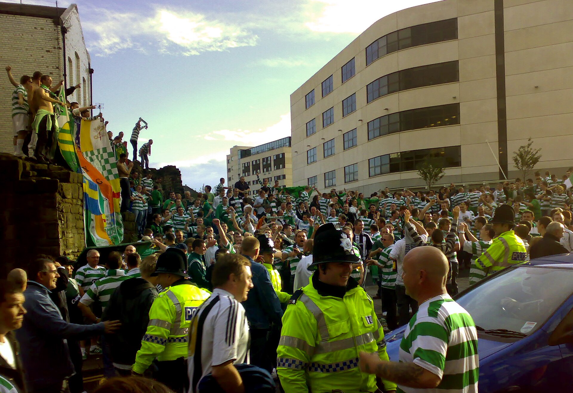 Celtic supporters in Newcastle upon Tyne, 26 July 2007.jpg · Nigel Wade from Edinburgh, Scotland · CC BY-SA 2.0