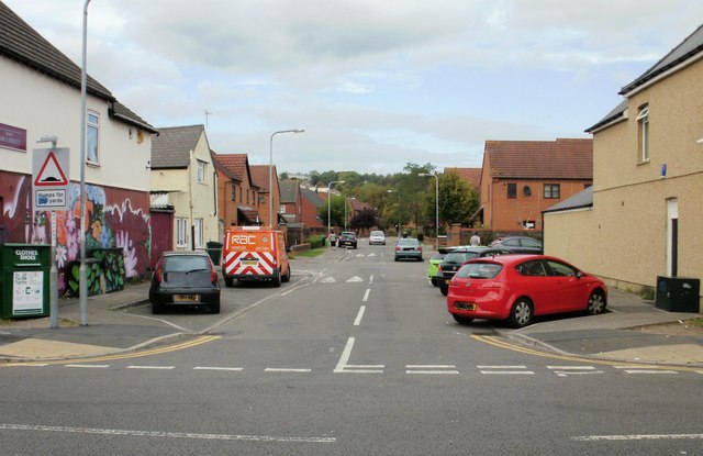 Southern end of Somerton Park, Newport · Jaggery · CC BY-SA 2.0