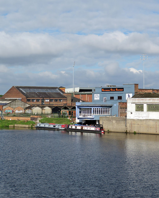 Nottingham Office Equipment, Meadow Lane and the Trent · John Sutton · CC BY-SA 2.0