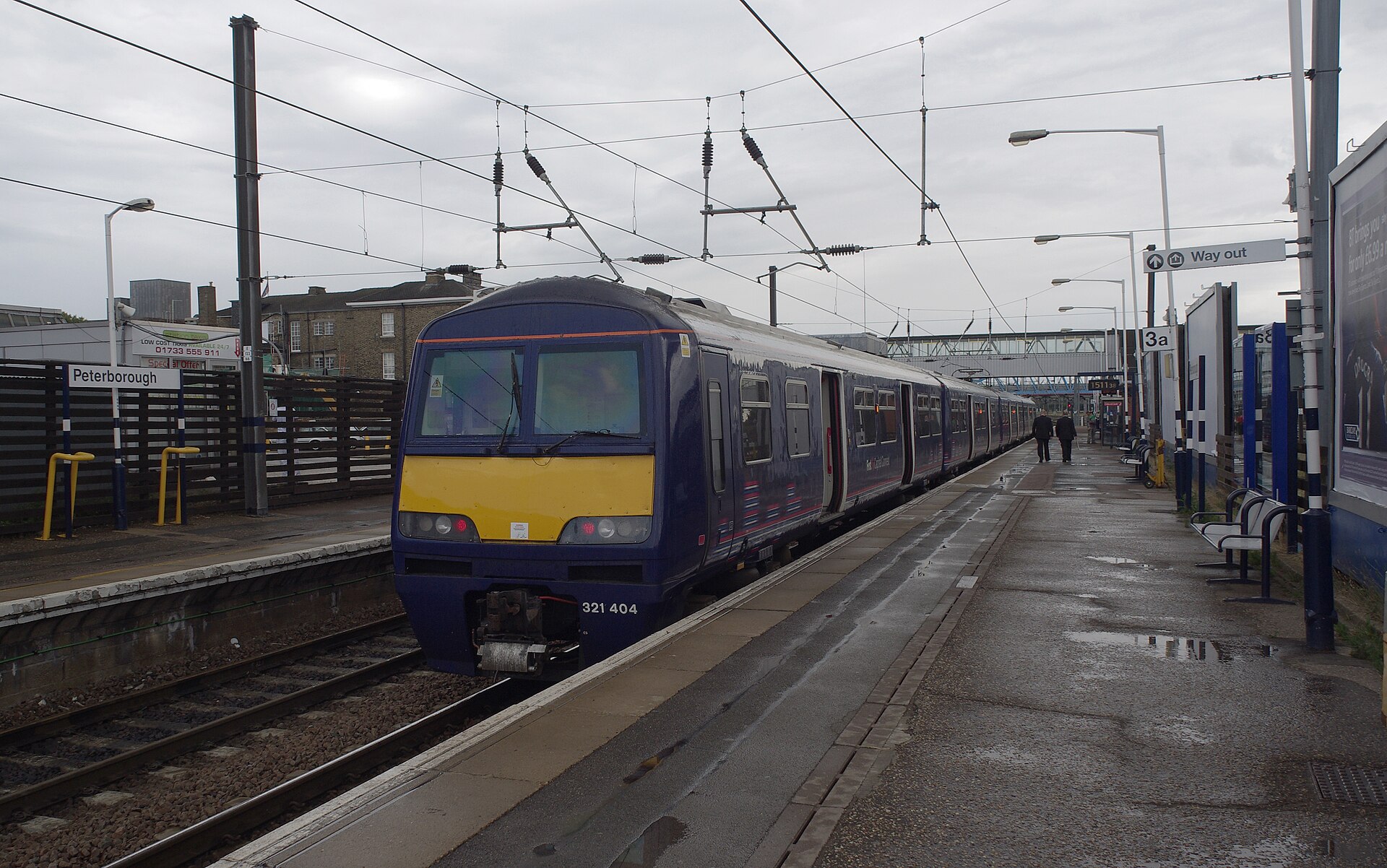 Peterborough railway station MMB 02 321404.jpg · mattbuck ( category ) · CC BY-SA 3.0