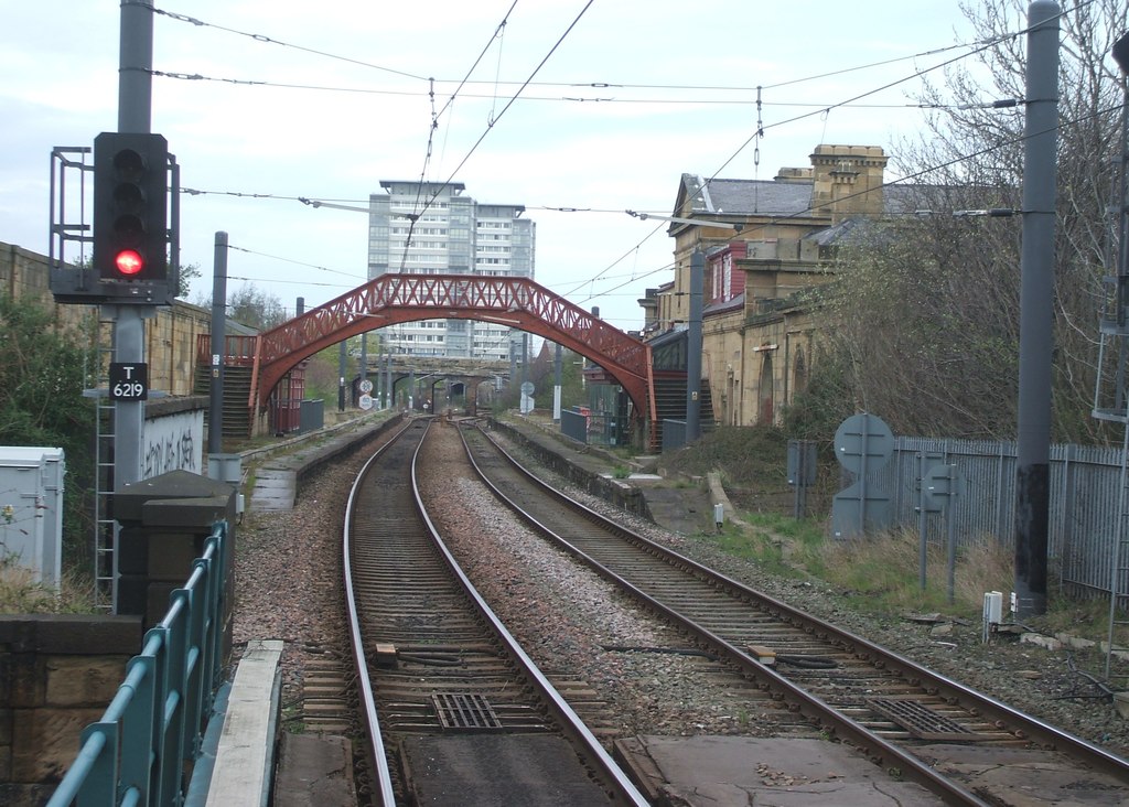Monkwearmouth railway station (site), Tyne & Wear (geograph 4206797).jpg · Nigel Thompson · CC BY-SA 2.0