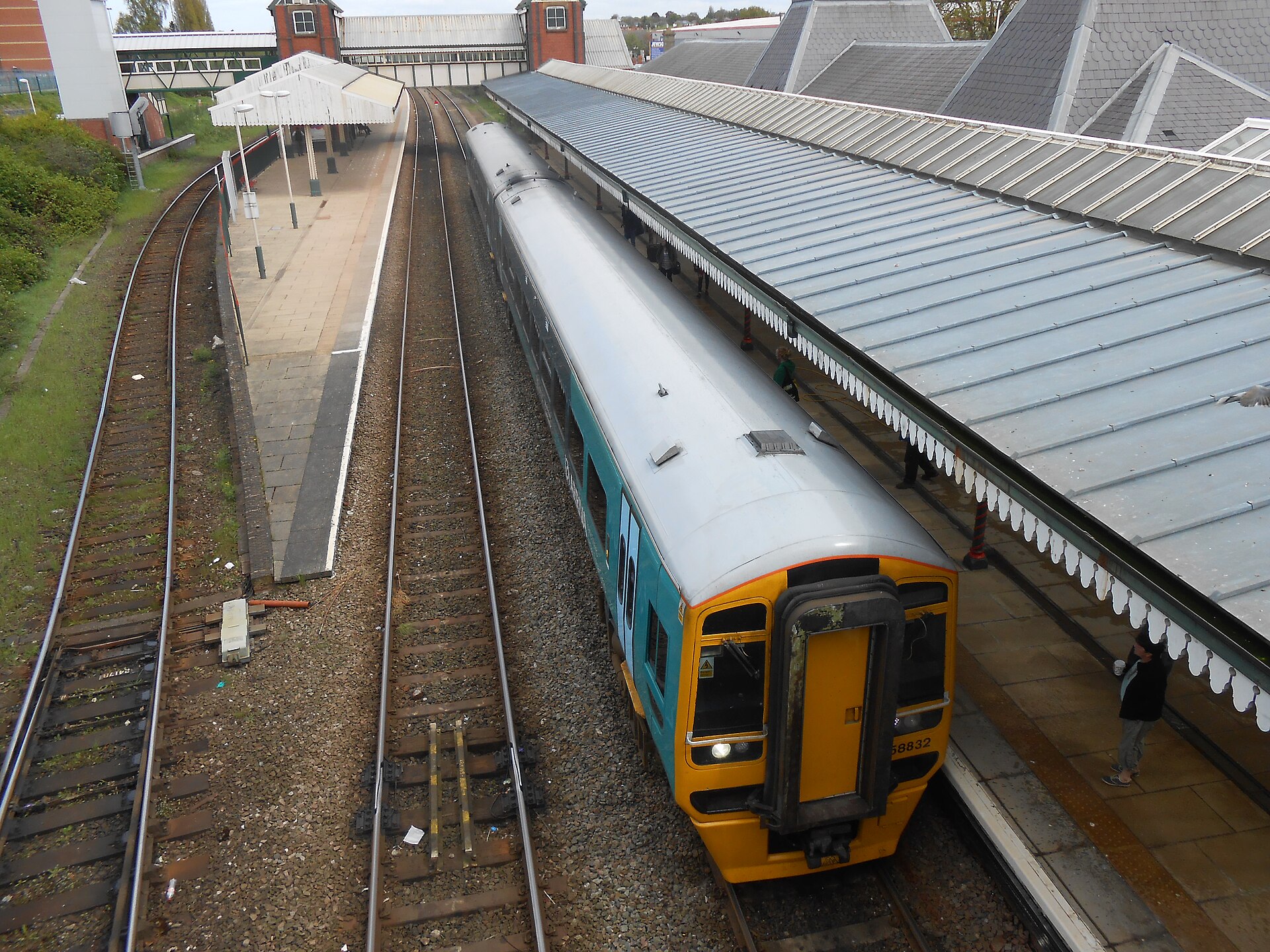 Wrexham General railway station (23).JPG · Rept0n1x · CC BY-SA 3.0